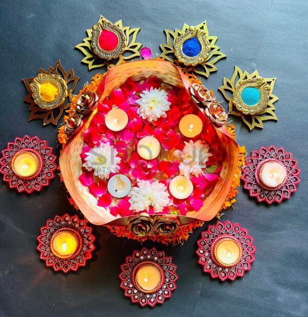 Red Urli ,Lotus and Diya Combo