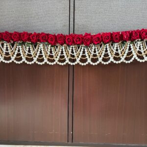 Red Rose Toran