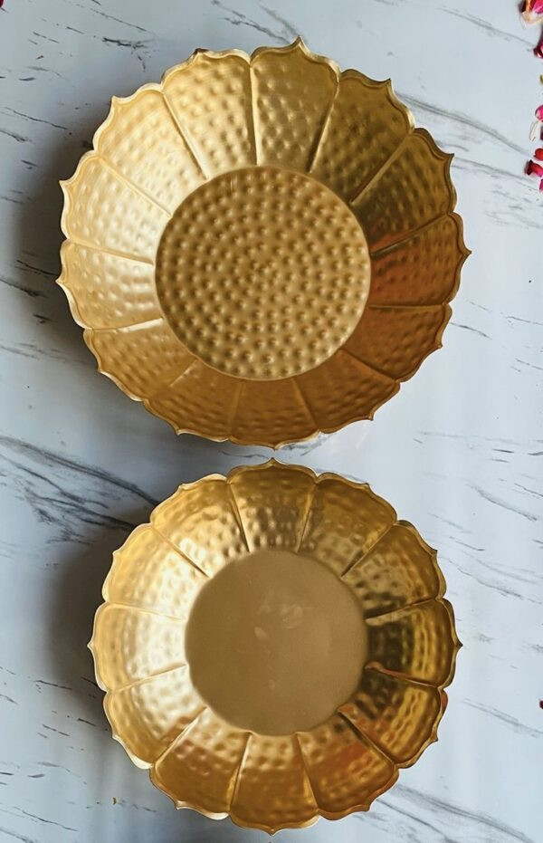 2 pcs Hammered Urli Set