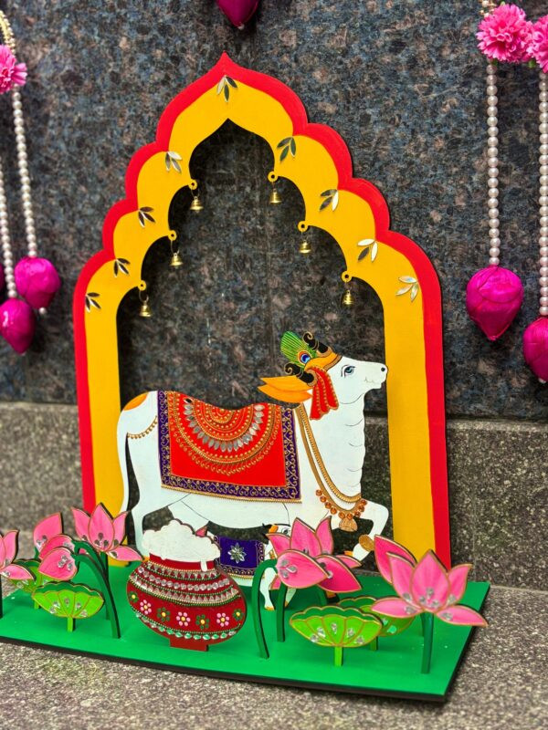 Kamdhenu Arch with lotus and Kalash