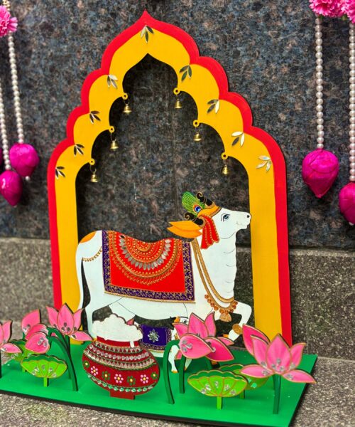 Kamdhenu Arch with Lotus and Kalash
