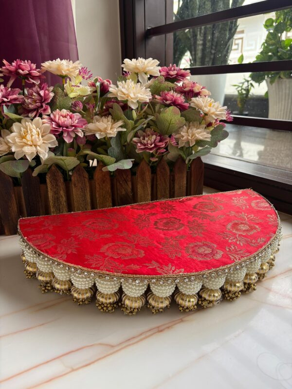 Semicircle base Platter