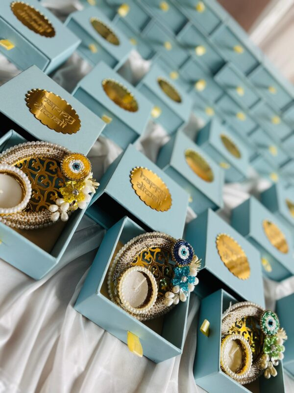 Festive Bloom Diya Hamper