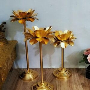 Golden Lotus Standing Diya 3 pcs set