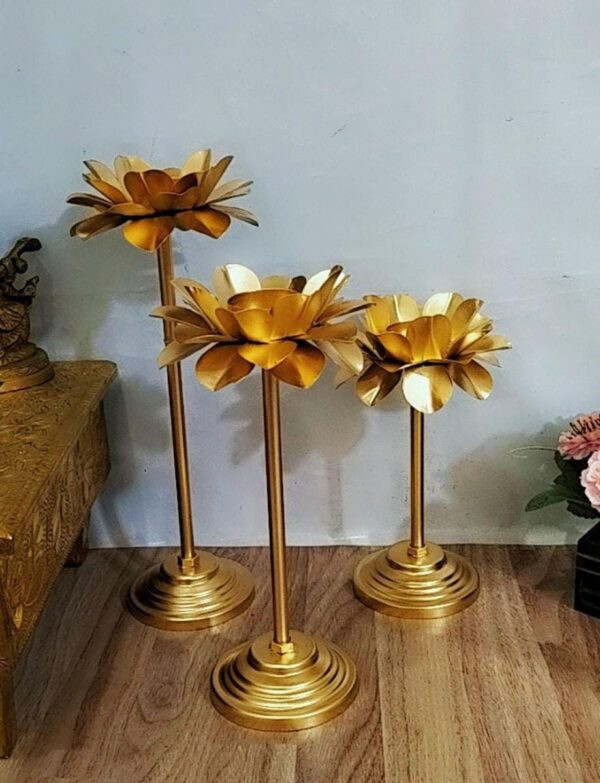 Golden Lotus Standing Diya 3 pcs set