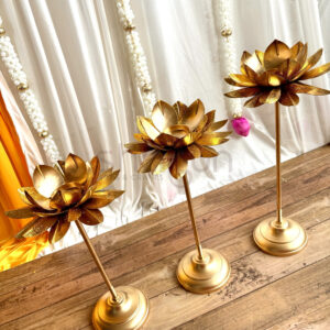 Golden Lotus Standing Diya 3 pcs set