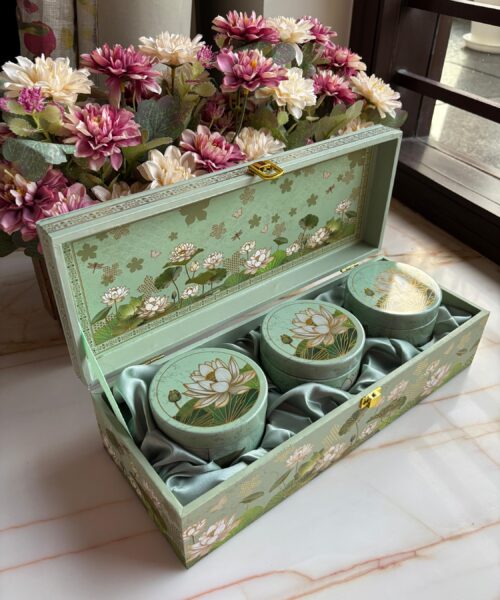 Padma Pushp Hamper Box