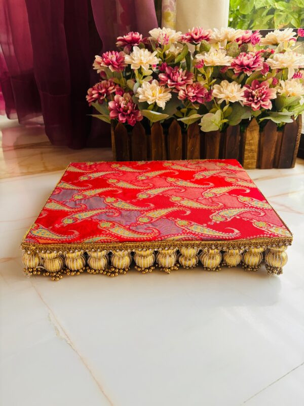 Rectangular Base Platter/Singhasan