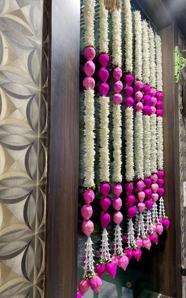 4 ft Lotus Buds Hanging Pair