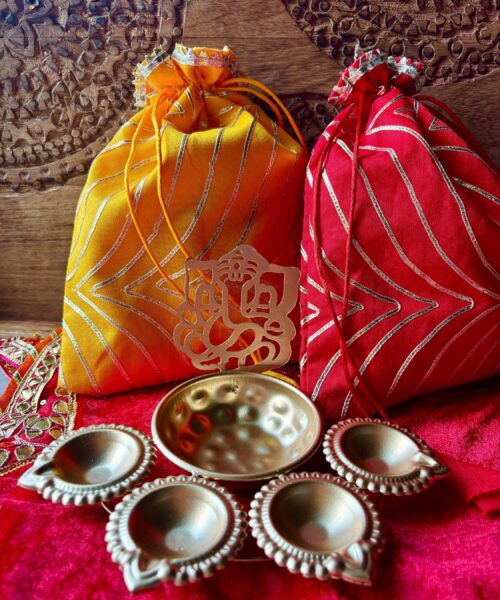 Ganesha Mini Urli  Hamper