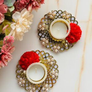 Gold And Red pearls Tlight Holder