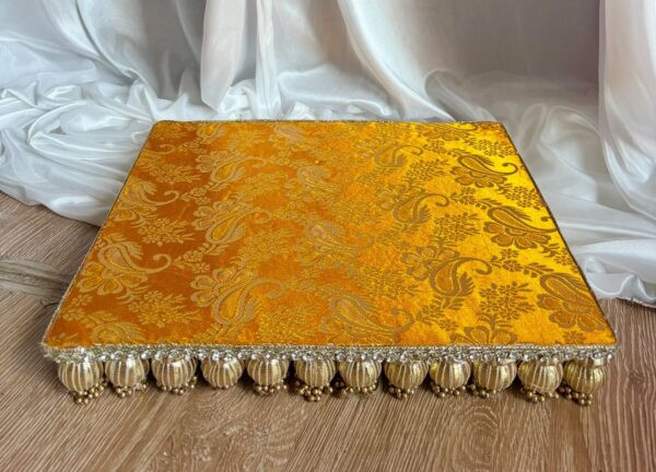 Rectangular Base Platter/Singhasan