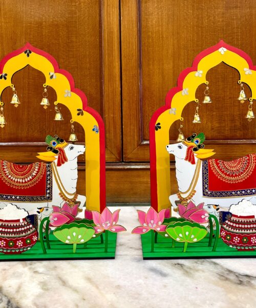 Kamdhenu Arch with Lotus and Kalash