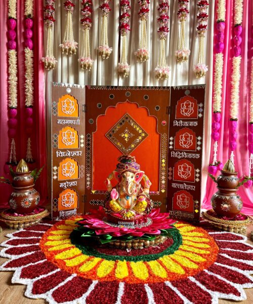 Ashtavinayaka Makhar / Folding Backdrop