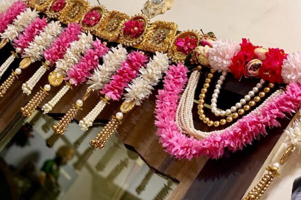 Gold Kundan and Pink Bandhanwar
