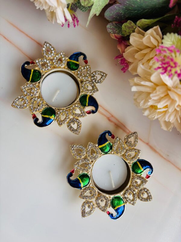 Chaumukhi  Diya Pair